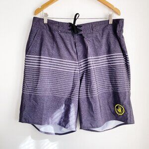 Body Glove Mens Swim Shorts Size XXL Nwot